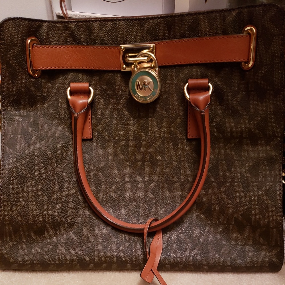 MK purse